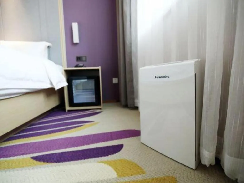 Bed in Lavande Hotel Beijing Daxing Airport Qingyuan Road Metro Station Joy City