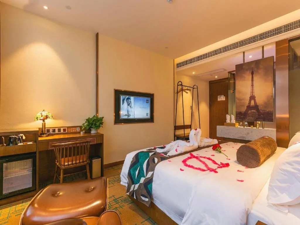 Bed in James Joyce Coffetel Chengdou Wuqing Wanda Plaza