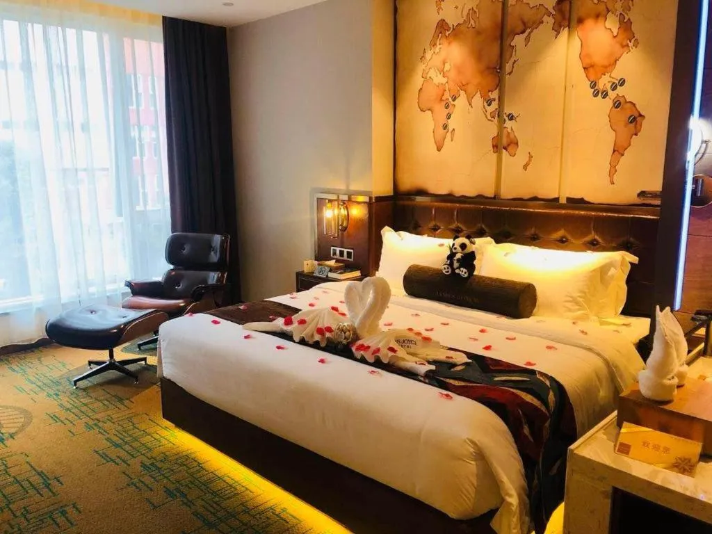 Bed in James Joyce Coffetel Chengdou Wuqing Wanda Plaza