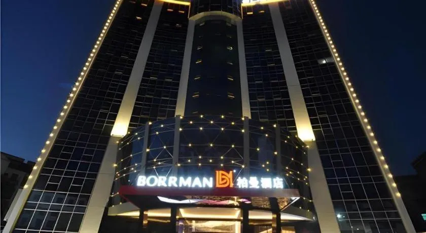 Borrman Hotel Hechi Bama Central Cultural Plaza