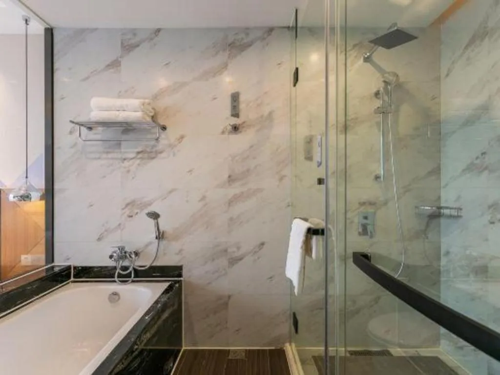 Borrman Hotel Hechi Bama Central Cultural Plaza