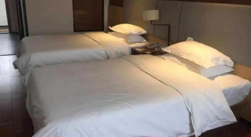 Bed in Jtour Inn Suizhou Yanhe Avenue