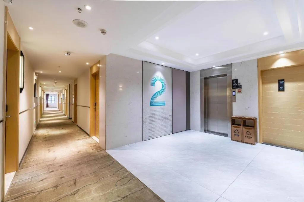 Bed in City Comfort Inn Guangzhou Zengcheng Wanda Plaza Metro Station