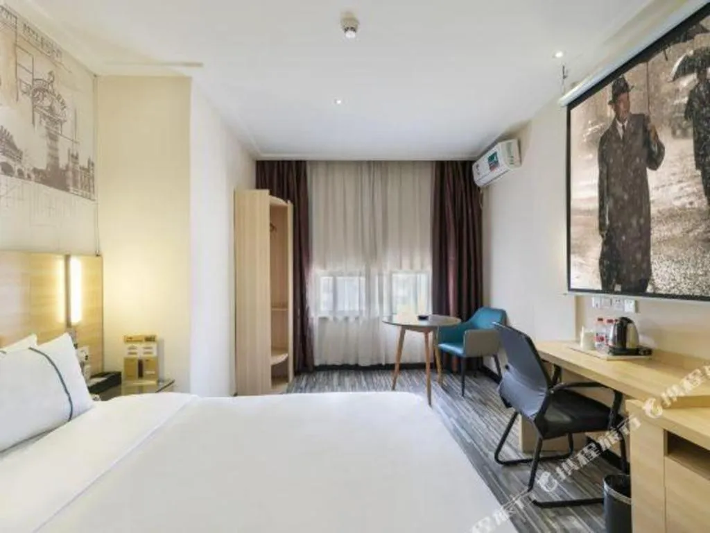 Bed in City Comfort Inn Guangzhou Zengcheng Wanda Plaza Metro Station