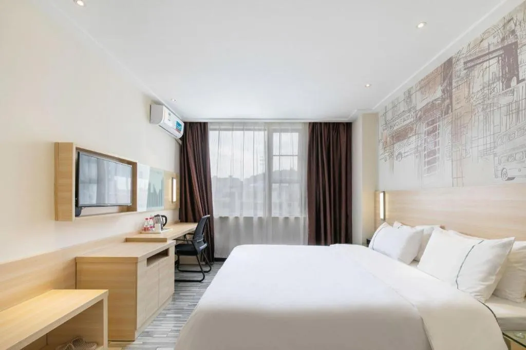 Bed in City Comfort Inn Guangzhou Zengcheng Wanda Plaza Metro Station