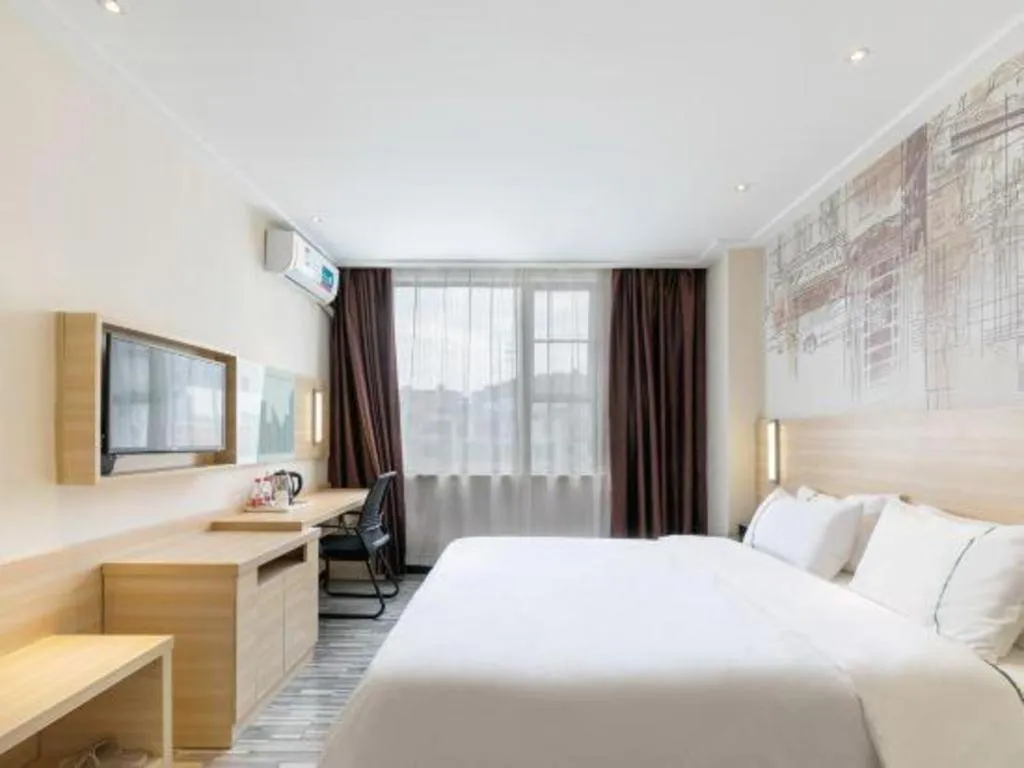 Bed in City Comfort Inn Guangzhou Zengcheng Wanda Plaza Metro Station