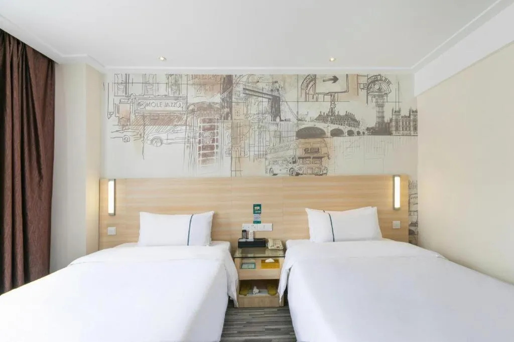 Bed in City Comfort Inn Guangzhou Zengcheng Wanda Plaza Metro Station