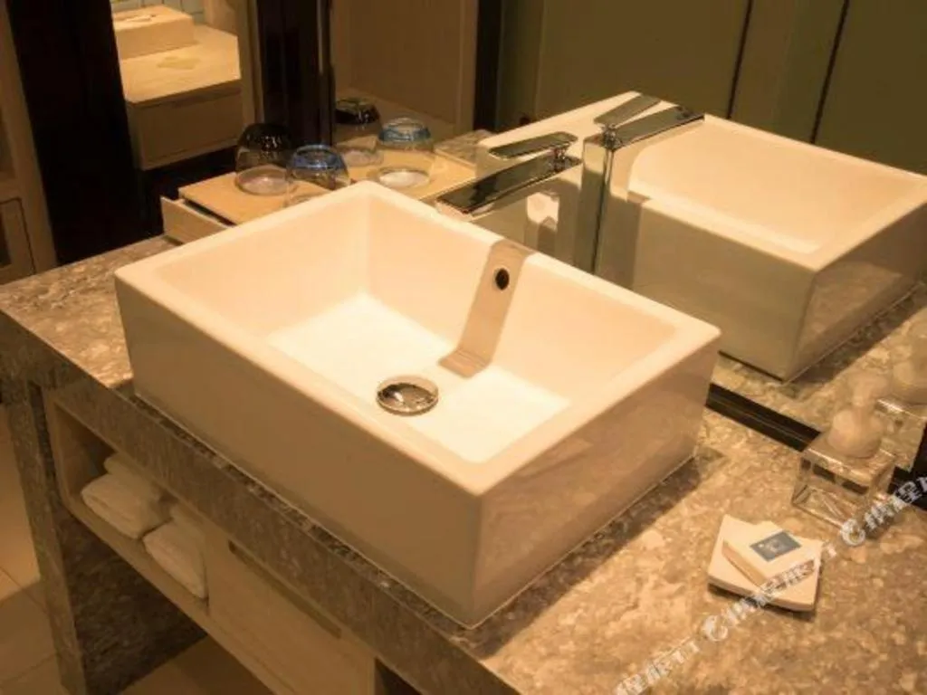 Echarm Hotel Xiantao Yuantai Weilaicheng