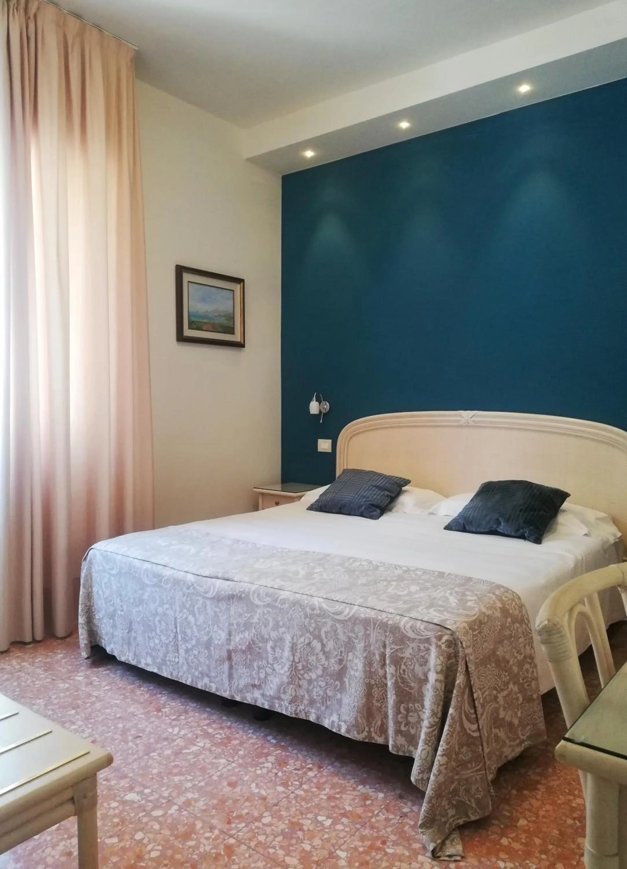 Bed in Hotel Villa Europa