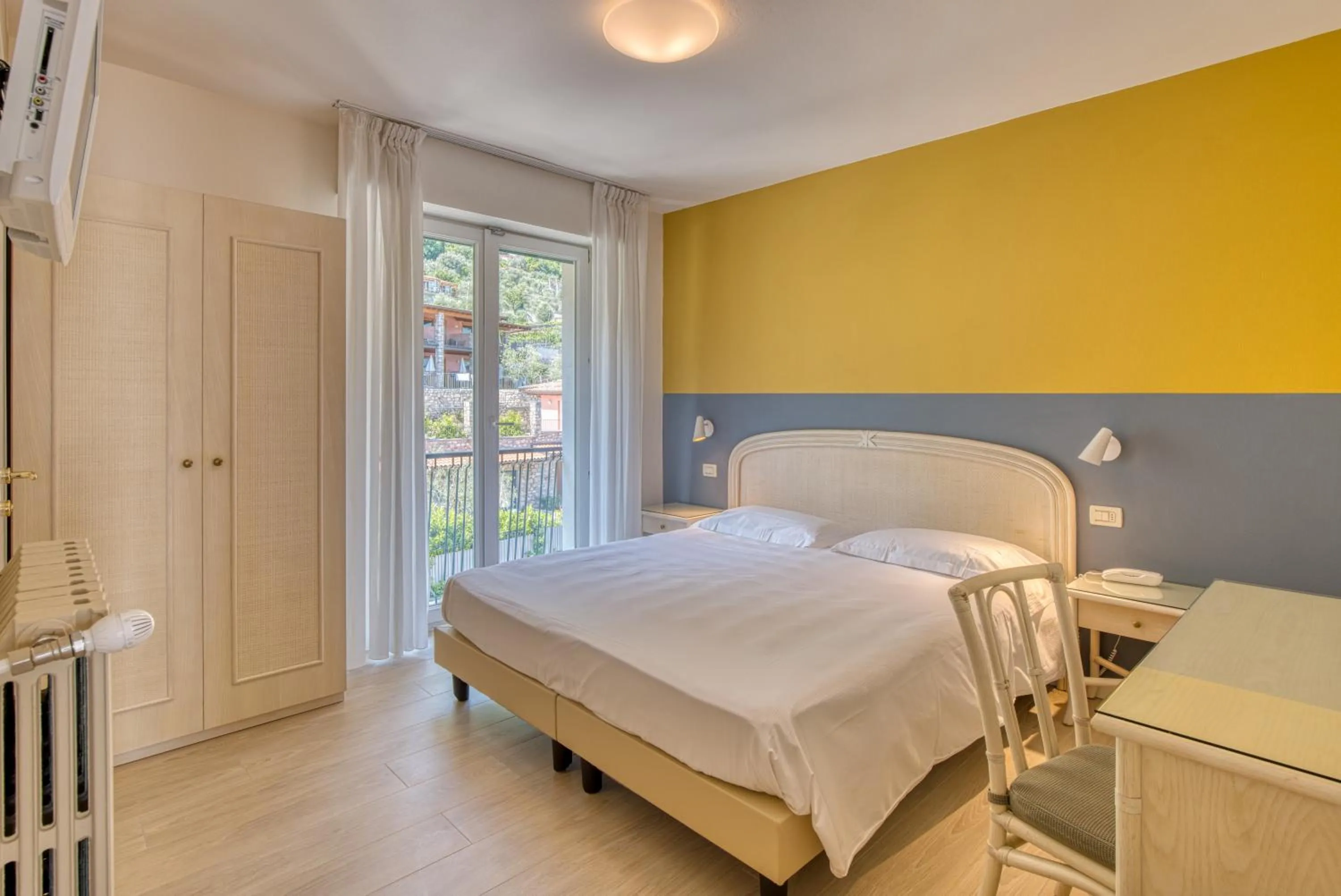 Bedroom in Hotel Villa Europa