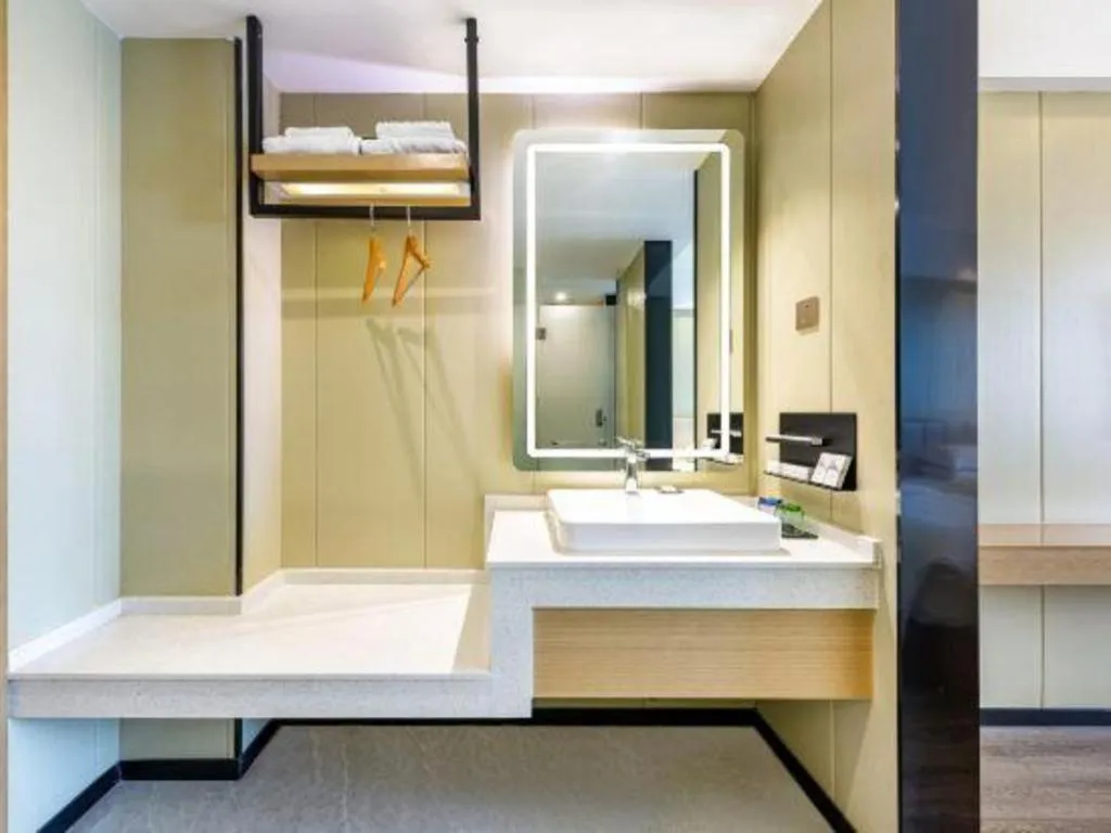 Borrman Hotel Xiamen Xiang'an Maxiang