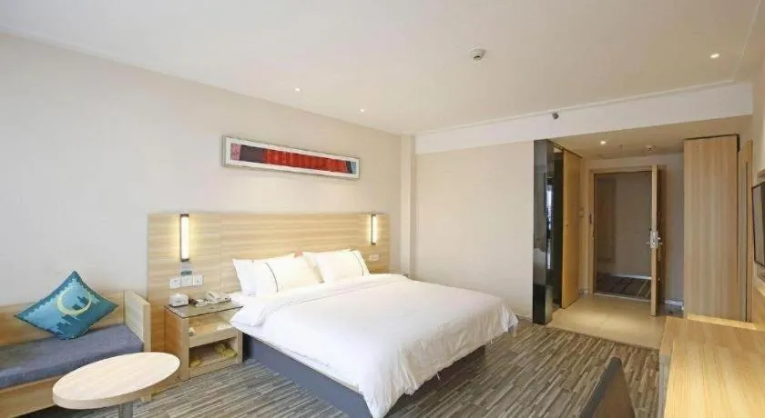 Bed in City Comfort Inn Chengdu Longquanyi District Beijing Road