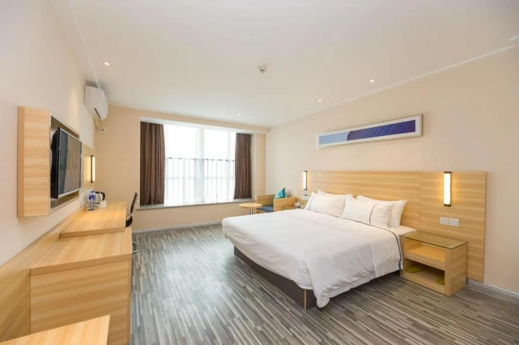 Bed in City Comfort Inn Chengdu Longquanyi District Beijing Road