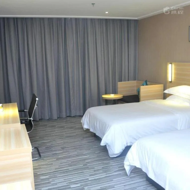 Bed in City Comfort Inn Shenzhen Longhua District Government