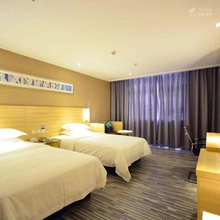 Bed in City Comfort Inn Shenzhen Longhua District Government