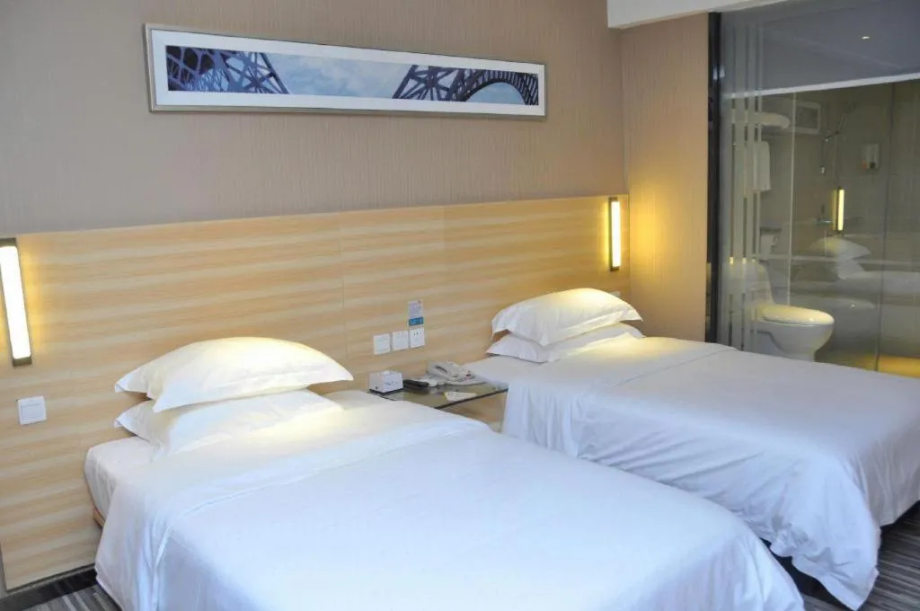 Bed in City Comfort Inn Shenzhen Longhua District Government