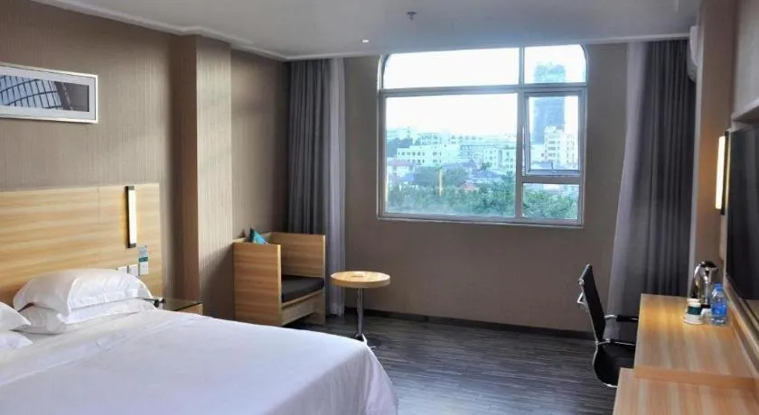 Bed in City Comfort Inn Shenzhen Longhua District Government