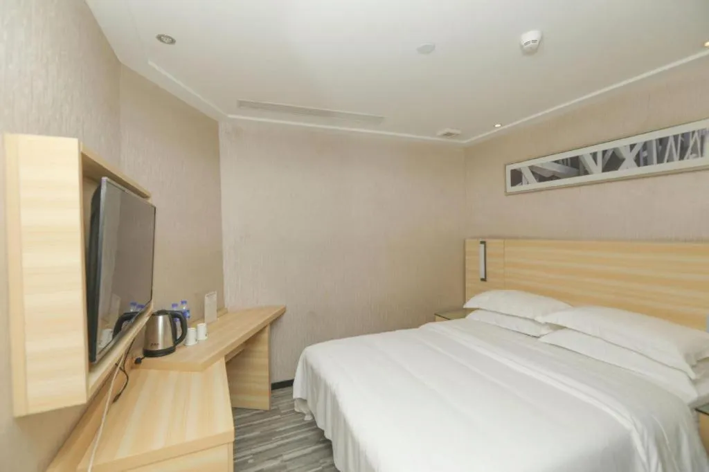Bed in City Comfort Inn Shenzhen Longhua District Government