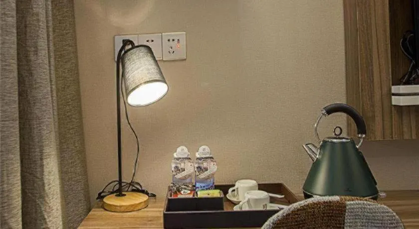 Borrman Hotel Zhenjiang Dashikou Suning Plaza