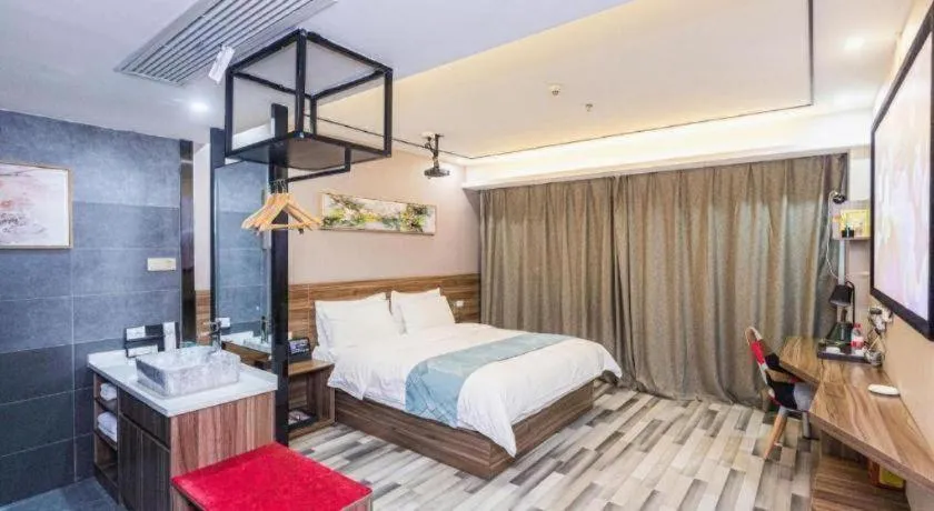 Bed in Borrman Hotel Zhenjiang Dashikou Suning Plaza