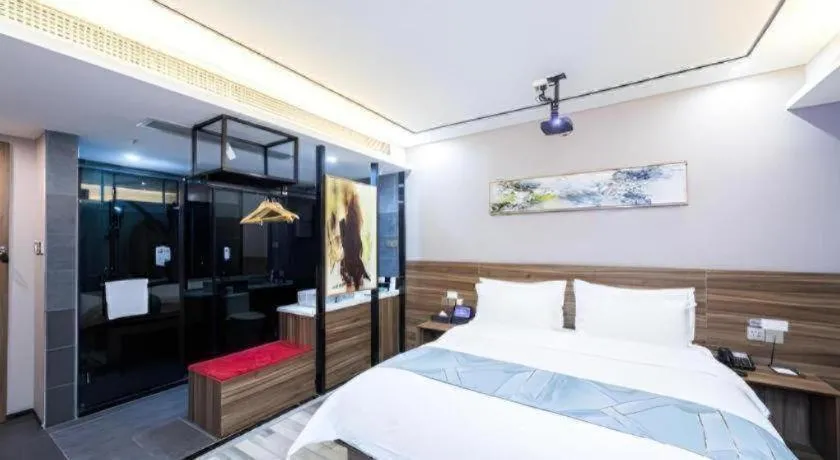 Bed in Borrman Hotel Zhenjiang Dashikou Suning Plaza