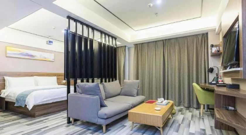Bed in Borrman Hotel Zhenjiang Dashikou Suning Plaza