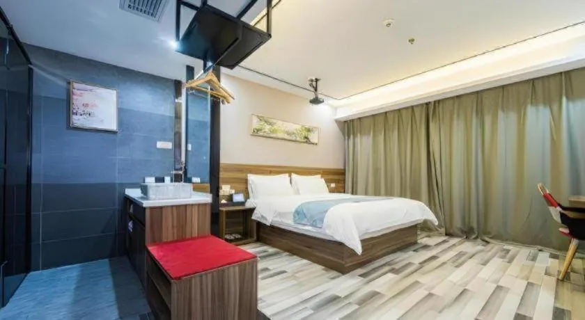 Bed in Borrman Hotel Zhenjiang Dashikou Suning Plaza