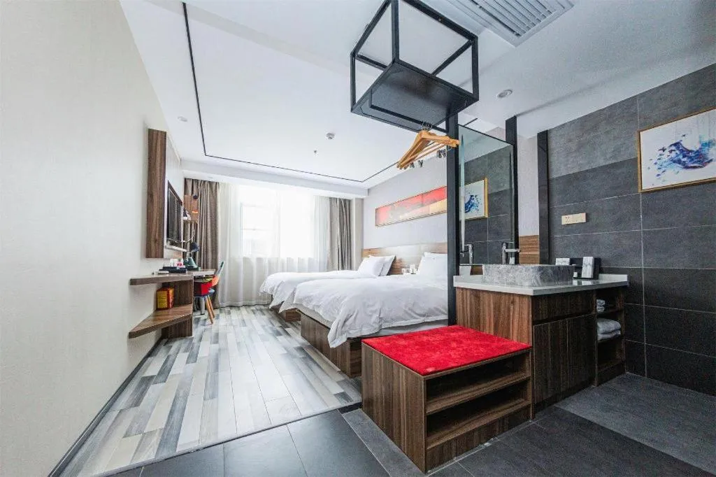 Bed in Borrman Hotel Zhenjiang Dashikou Suning Plaza