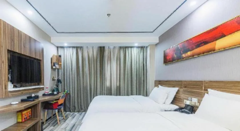 Bed in Borrman Hotel Zhenjiang Dashikou Suning Plaza