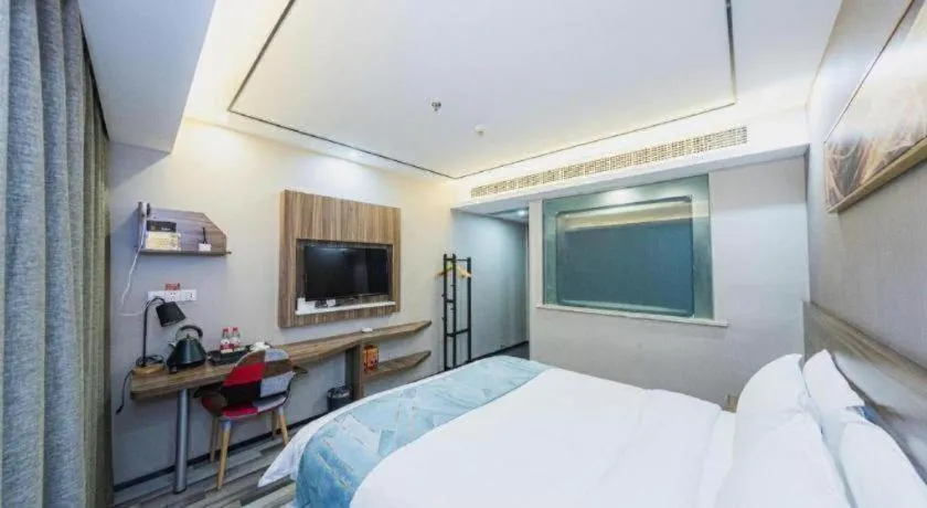 Bed in Borrman Hotel Zhenjiang Dashikou Suning Plaza
