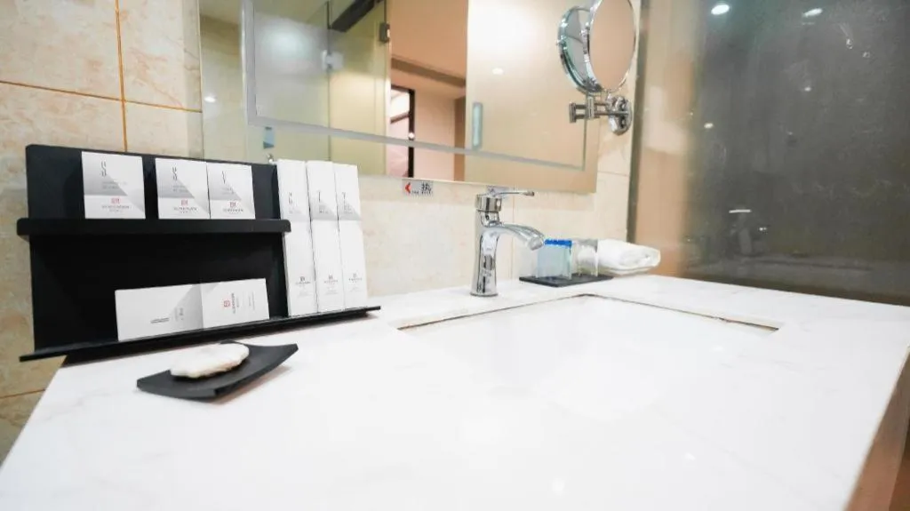 Borrman Hotel Wuxi Hubin Business Street