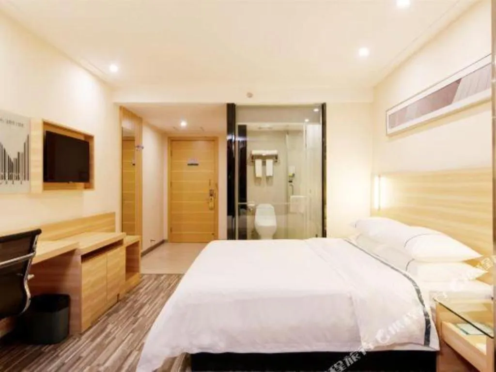 Bed in City Comfort Inn Yunfu Luoding Triumph Plaza