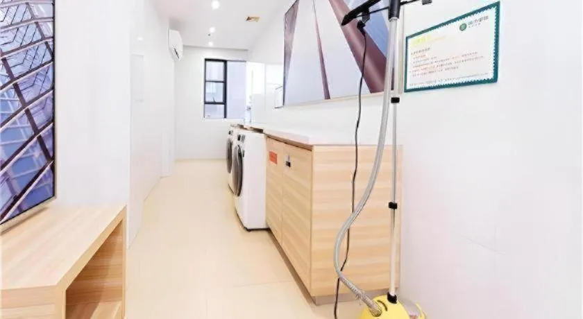 City Comfort Inn Yunfu Luoding Triumph Plaza