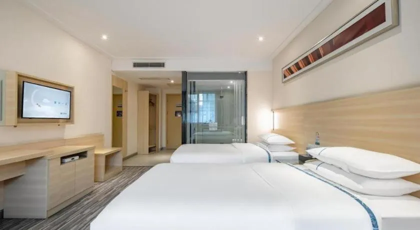 Bed in City Comfort Inn Yunfu Luoding Triumph Plaza