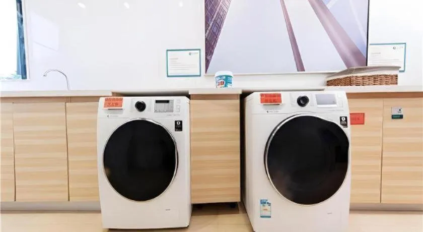 City Comfort Inn Yunfu Luoding Triumph Plaza