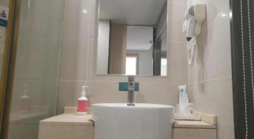 City Comfort Inn Xianning Wenquan Road Walmart Plaza