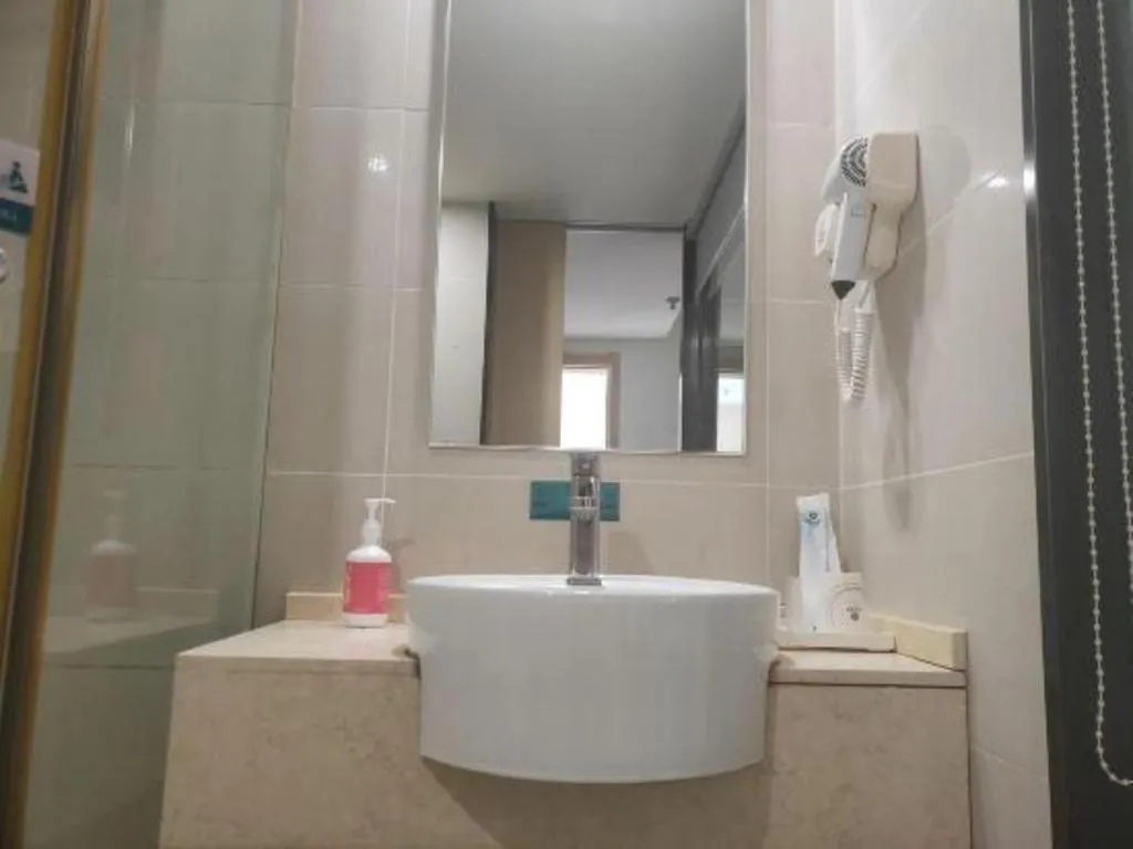 City Comfort Inn Xianning Wenquan Road Walmart Plaza