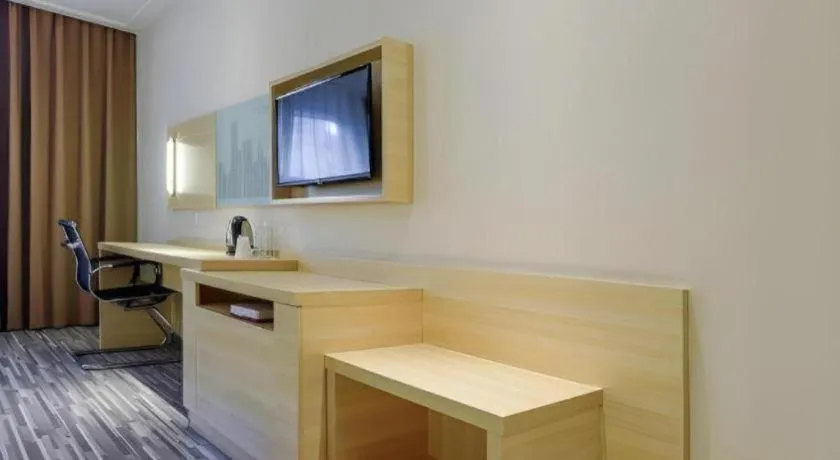 City Comfort Inn Hotel Guiyang Normal University Yangmingci Metro Station