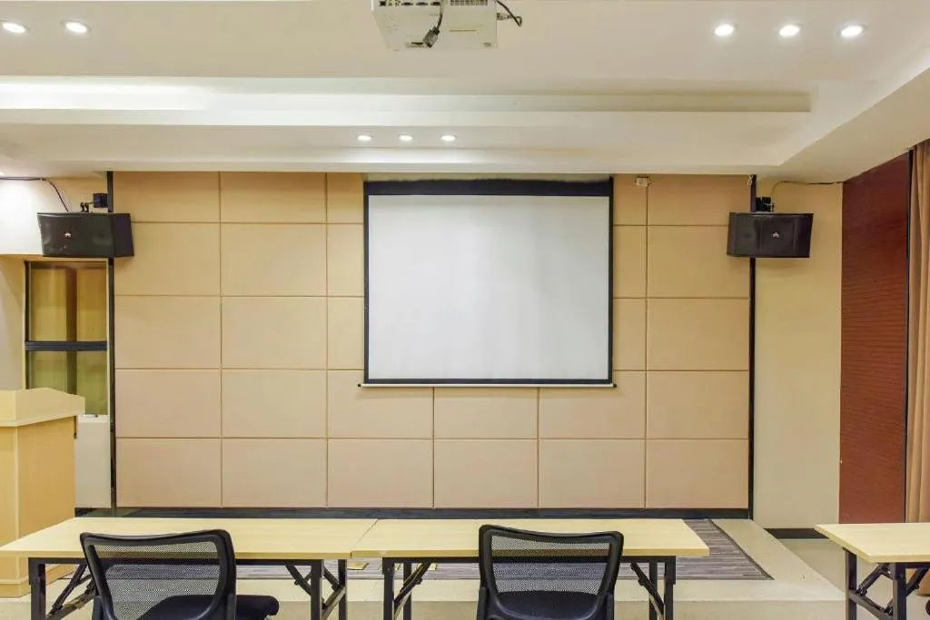 City Comfort Inn Hotel Guiyang Normal University Yangmingci Metro Station