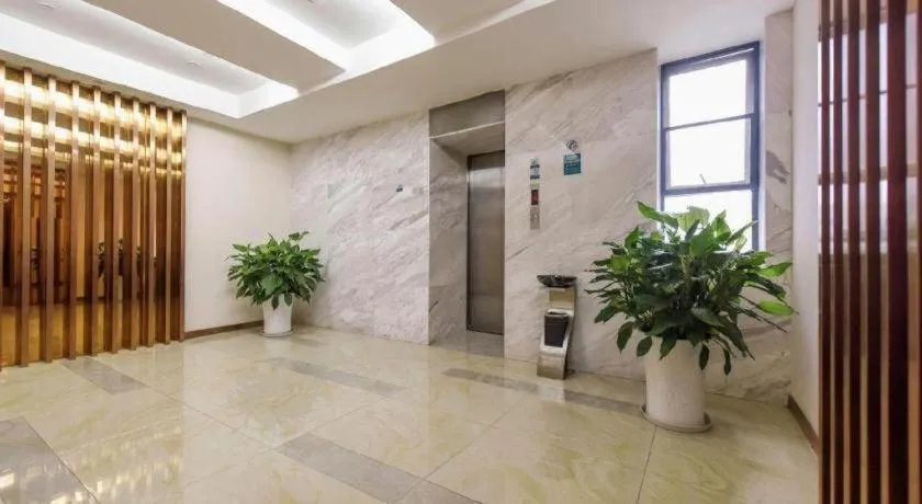 City Comfort Inn Hotel Guiyang Normal University Yangmingci Metro Station