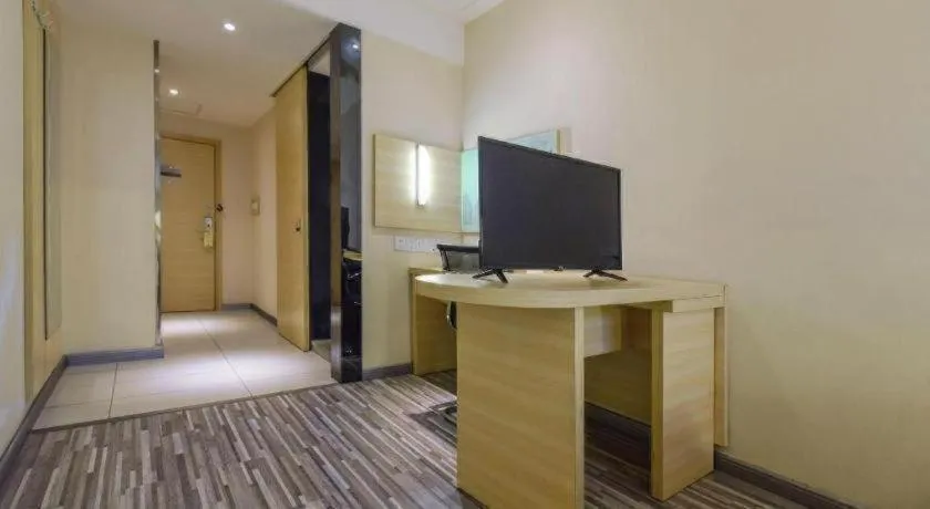 City Comfort Inn Hotel Guiyang Normal University Yangmingci Metro Station