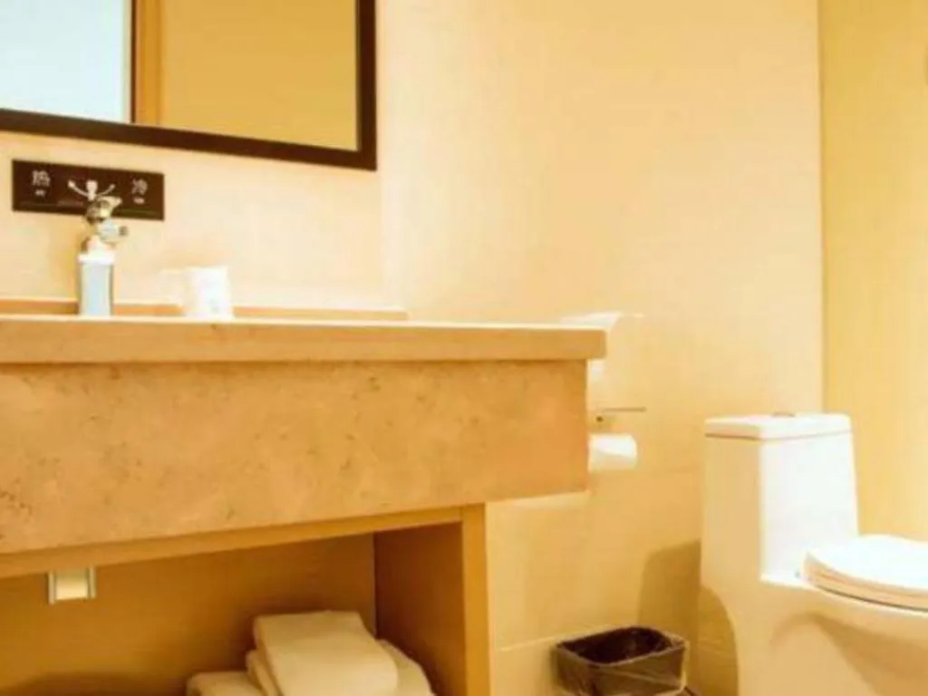 City Comfort Inn Hezhou Avenue