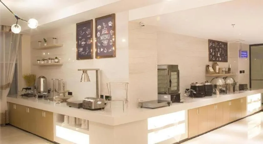 City Comfort Inn Yuzhou Yuwang Square