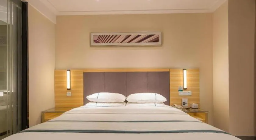 Bed in City Comfort Inn Dongguan Nancheng Tian'an Digital City