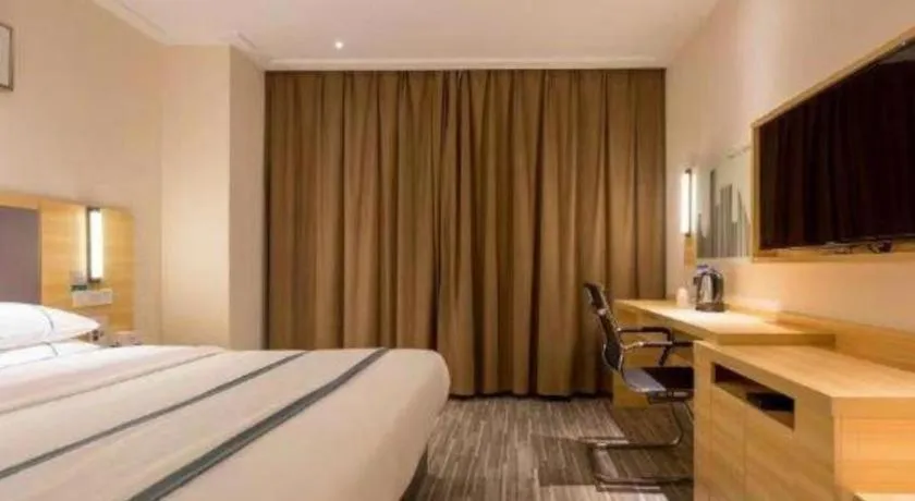 Bed in City Comfort Inn Dongguan Nancheng Tian'an Digital City