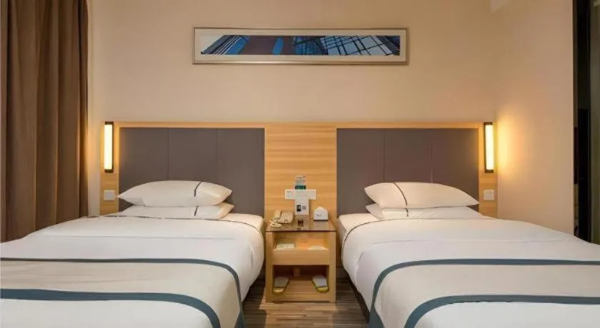 Bed in City Comfort Inn Dongguan Nancheng Tian'an Digital City