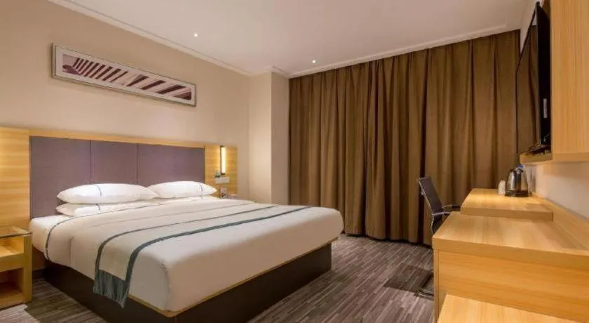 Bed in City Comfort Inn Dongguan Nancheng Tian'an Digital City