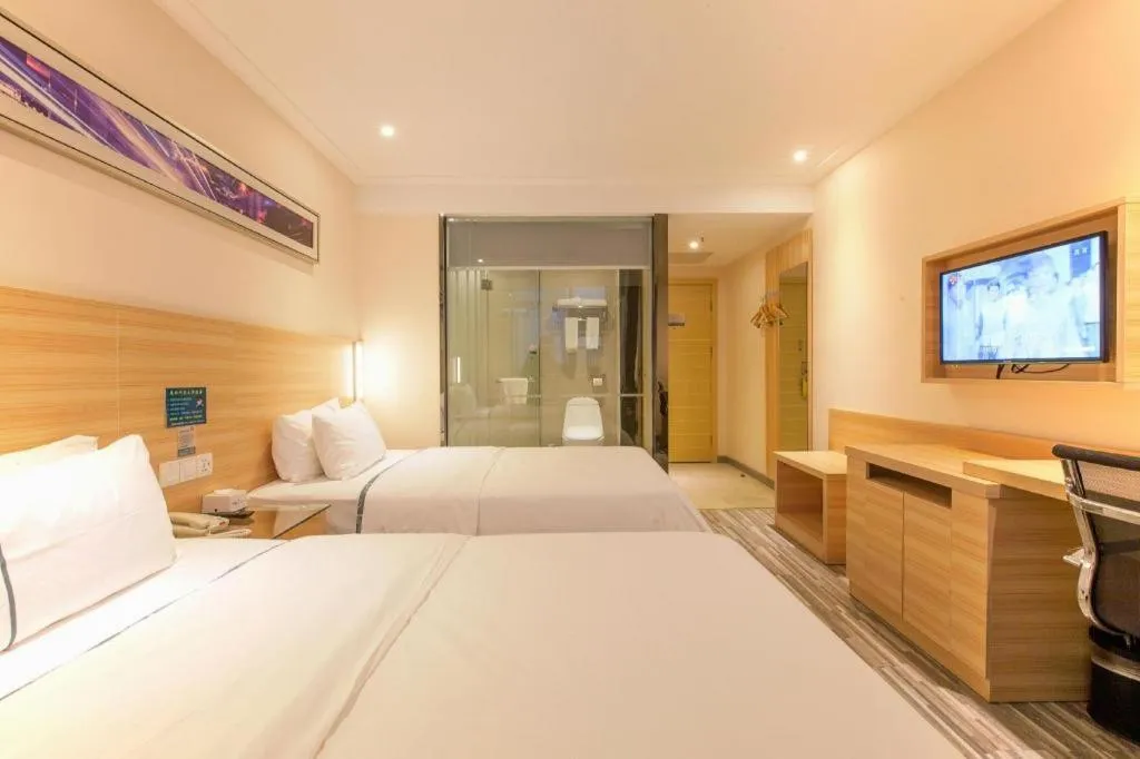 Bed in City Comfort Inn Wuhan Rui'an Street Metro Station