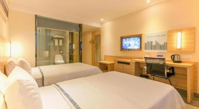 Bed in City Comfort Inn Wuhan Rui'an Street Metro Station