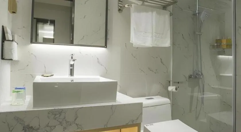 Borrman Hotel Zhuhai Gongbei Port Fuhuali Light Rail